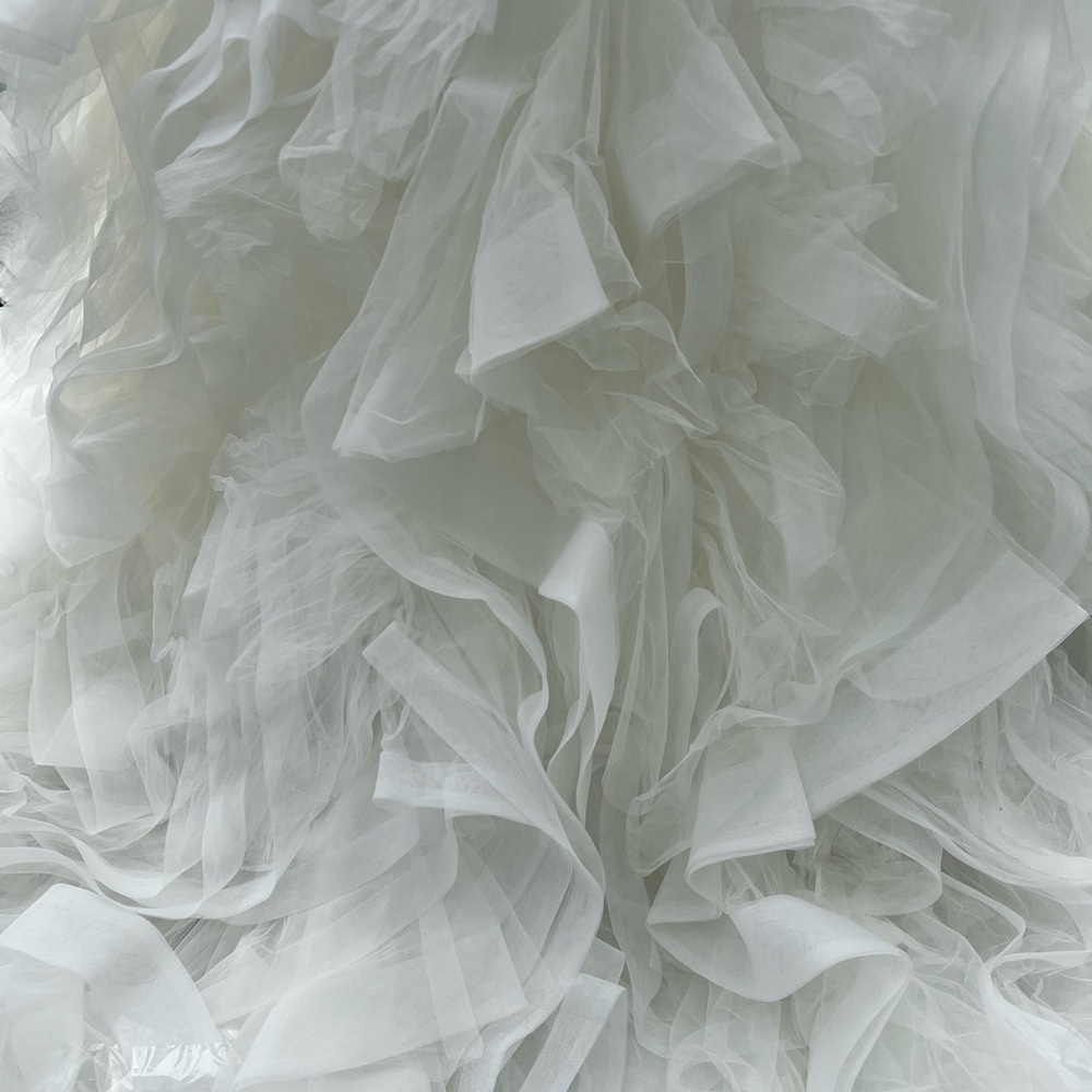 ABSOLUTELY STUNNING Pronovias Off-White Strapless Bridal Mermaid Gown Truffle - Picture 7 of 9